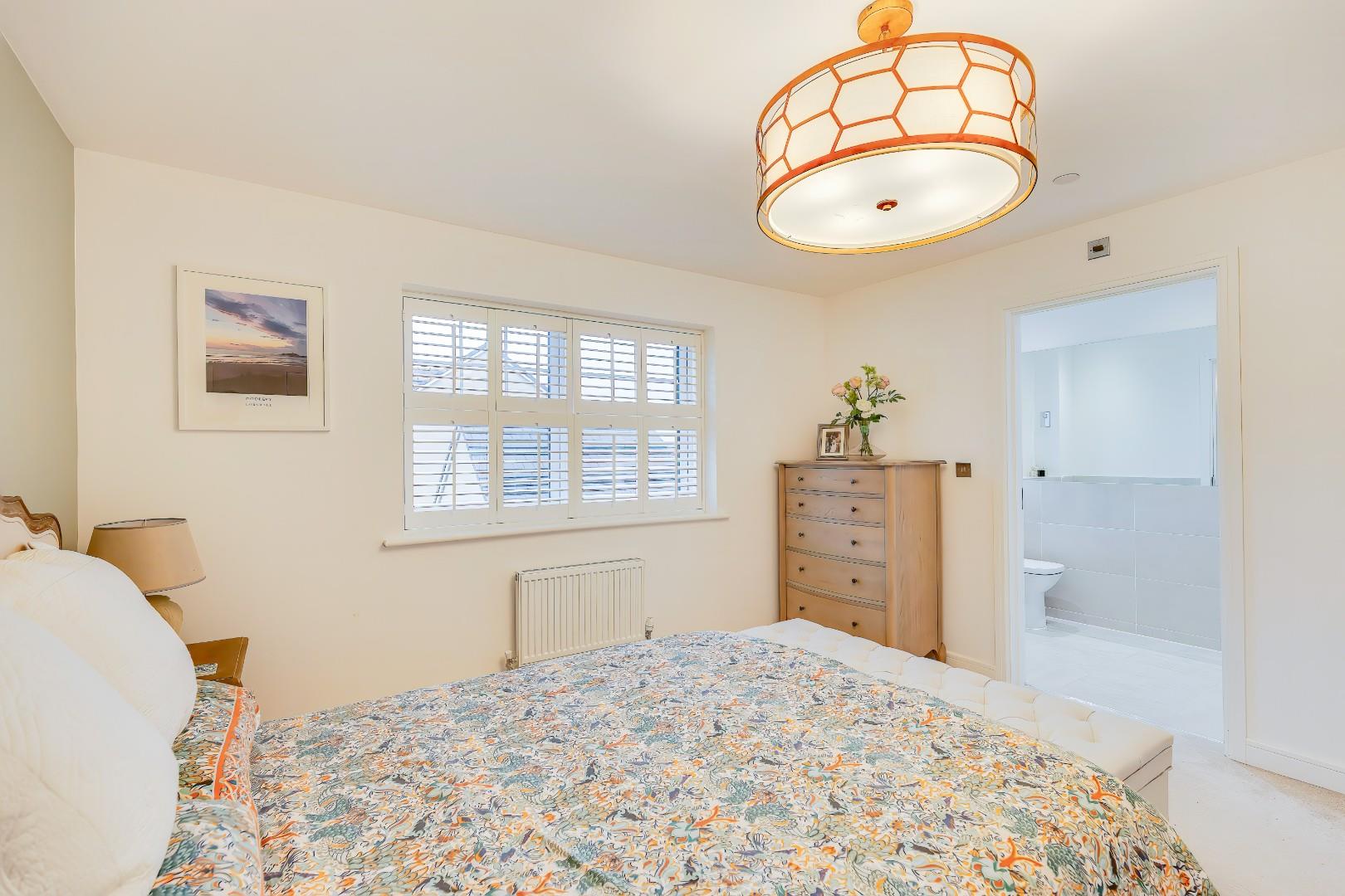 8 Cae Ffynnon, Cowbridge, CF71 7FJ